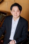 <strong>OI Shun, </strong> Conductor  & Basso Continuo